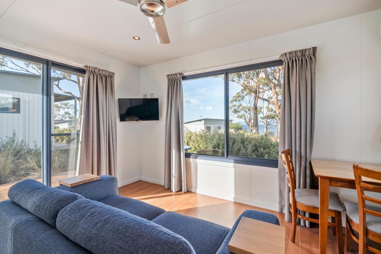 Swansea Beach Chalets Eksteriør billede